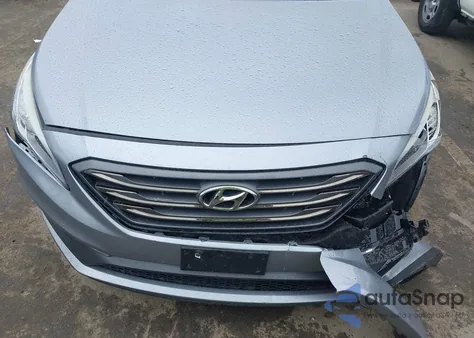 2015 Hyundai Sonata Sport z USA, uszkodzony, nr VIN 5NPE34AF6FH243590